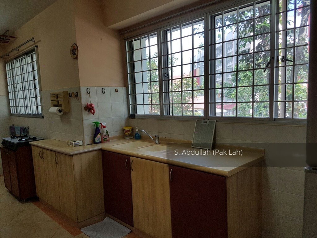 Tampines Court (Enbloc) (D18), Condominium #133396732